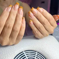 50درصدتخفیف ناخن و مژه بافت وکراتین ورنگ ولایت|خدمات آرایشگری و زیبایی|کرج, گوهردشت|دیوار