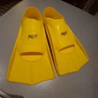 وسایل شنا