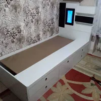 تخت یک نفره چشمهای آهن ربا|تخت و سرویس خواب|تهران, شهرک ولیعصر جنوبی|دیوار