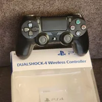 دسته اصلی  اورجینال  به شرط با مهلت تست  ps4|کنسول، بازی ویدئویی و آنلاین|شیراز, آزادگان|دیوار