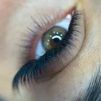 اکستنشن مژه/کاشت هیدن/لیفت و لمینت مژه و ابرو