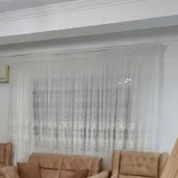سه تیکه پرده با قیمتهای مختلف