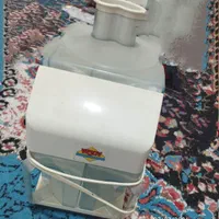 آبمیوه گیر
