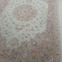 دوعدد فرش ماشینی ۱۲ متری و ۶ متری