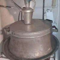 دیگ و سینی بزرگ مسی و آفتابه مسی قدیمی نو