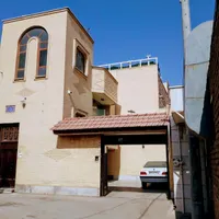خانه ۲ طبقه خیابان ولیعصر اول کنار گذر امام علی|فروش خانه و ویلا|اصفهان, جویباره|دیوار