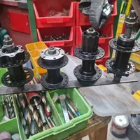 توپی و قطعات کامل دوچرخه آسیادوچرخ