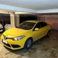 رنو فلوئنس تاکسی