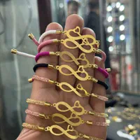 دستبند نخ ابریشمی