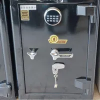 گاوصندوق مدل ۳۰۰با رمز دیجیتال ضمانت دار