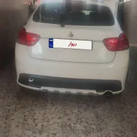 کوییک دندهای R، مدل ۱۴۰۱