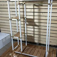 رگال/آویز لباس/قفسه چوب و فلز|کتابخانه، شلف، قفسههای دیواری|شیراز, فخرآباد (دروازه کازرون)|دیوار