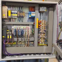 برق صنعتی/برقکار/اینورترplcبرق کار/تابلوبرق/بالابر|خدمات پیشه و مهارت|قم, باسکول|دیوار
