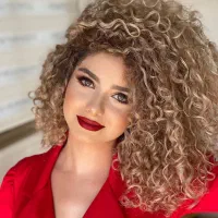 میکاپ وشنیون عروس ومحفلی+آموزش درشاهینشهرواصفهان|خدمات آرایشگری و زیبایی|شاهینشهر, عطار|دیوار