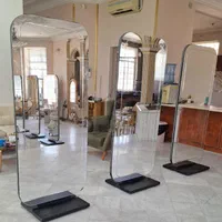 مصنوعات چوبی و فلز آرایشگاه