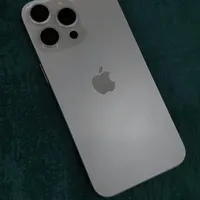 اپل iPhone 15 Pro Max با حافظهٔ ۲۵۶ گیگابایت