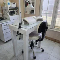 اجاره فضای داخل اتاق برای ناخنکار|اجارهٔ کوتاه‌مدت دفتر کار و فضای آموزشی|رشت, گلسار|دیوار