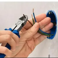 برقکار ساختمان،برقکاری، سه فاز، برق کار، نصب لوستر|خدمات پیشه و مهارت|رشت, پاستوریزه|دیوار