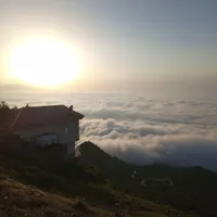 ویلای مدرن فیلبند با منظره ابرها و جنگل|اجارهٔ کوتاه‌مدت آپارتمان و سوئیت|تهران, شیخ هادی|دیوار
