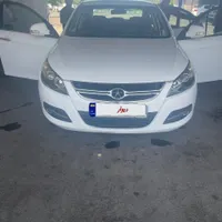 جک J5 اتوماتیک 1800cc، مدل ۱۳۹۳