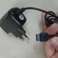 شارژرموبایل ساده(سامسونگ تاشوقدیمی)