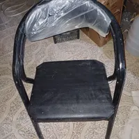 تعداد ۵ عدد صندلی در حد نو