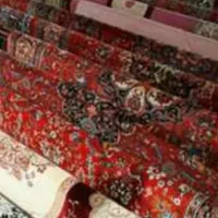 استخدام نیروی کار برای شستشوی فرش