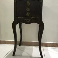 میز برنزی