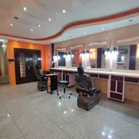 اجاره لاین ناخن.اکستنشن مژه و مو.رنگ و لایت|اجارهٔ دفتر کار، اتاق اداری، مطب|اصفهان, برازنده|دیوار