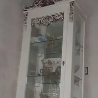 بوفه و ساعت ایستاده