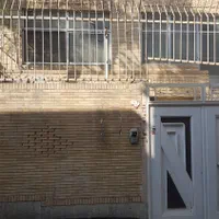 منزل مسکونی دوطبقه ، دو نبش بر خیابان اصلی|فروش خانه و ویلا|اصفهان, کوی امام|دیوار