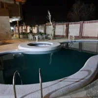 اصفهانک 2 خوابه باغ ویلا لاکچری 3800 متر|اجارهٔ کوتاه‌مدت ویلا و باغ|اصفهان, بهارستان|دیوار