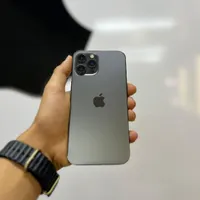 آیفون 12 پرومکس