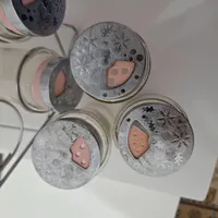 جا ادویه ای شاخه ای  قلب (سه کاره)|ظروف نگهدارنده، پلاستیکی، یک‌بارمصرف|قائن, |دیوار