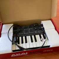 میدی کنترلر AKAI MPK Mini MK3|پیانو، کیبورد، آکاردئون|تهران, نارمک|دیوار