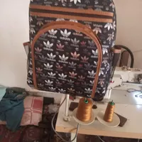 کوله پشتی مدرسه ای