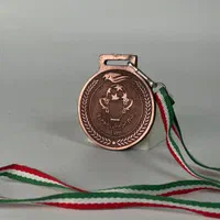 مدال و جام هدیه ای تاثیرگذار برای قهرمانان|تجهیزات ورزشی|تهران, بهار|دیوار