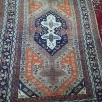 یک تخته فرش دستباف عتیقه ۱۰۰سال بیشتره|فرش|تهران, آذری|دیوار