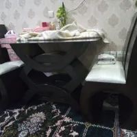 میز نهارخوری 4نفره کاملا سالم و ویترین   قهوه ای|میز و صندلی غذاخوری|تهران, شهید رجایی|دیوار