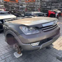 کاپوت در گلگیر سپر چراغ یدکی موهاوی استوک|قطعات یدکی و لوازم جانبی|شیراز, ریشمک|دیوار