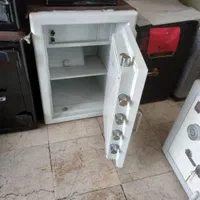 گاوصندوق سفید فروشگاه‌ گنچ