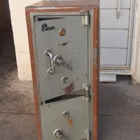 گاوصندوق دو در