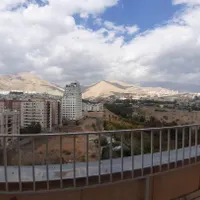 فروش آپارتمان ۹۳ متر طبقه۱۱ با ۲ پارکینگ ۳۰مترتراس