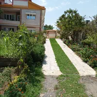 ویلای سه خوابه لب دریای انزلی باهمه امکانات رفاهی|اجارهٔ کوتاهمدت ویلا و باغ|بندر انزلی, چهارفریضه|دیوار