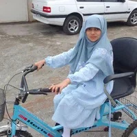 سه چرخه پرنیان صورتی|دوچرخه، اسکیت، اسکوتر|فردیس, منظریه|دیوار