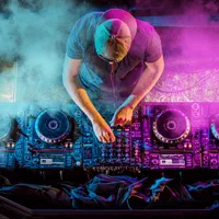 دیجی پاراداکس.dj در پردیس.رودهن.مهرآباد.تهرانپارس