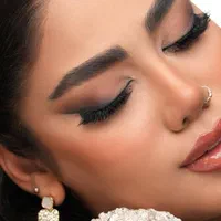 میکاپ شنیون زیر قیمت
