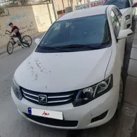 آریو اتوماتیک 1600cc، مدل ۱۳۹۷