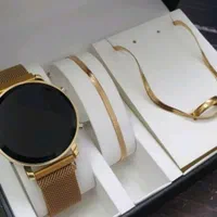 ست ساعت و اکسسوی طلایی و نقره‌ای