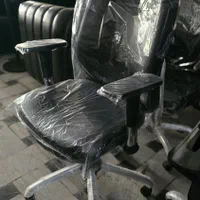 صندلی گردان کرکره اصلی کد shelman36|صندلی و نیمکت|مشهد, عبادی|دیوار